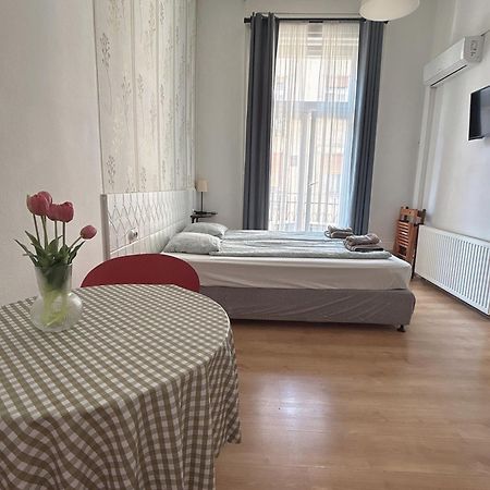 בודפשט 11# Sunflower Cozy Apartment מראה חיצוני תמונה